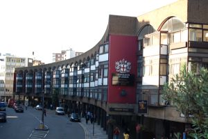 Preţurile locuinţelor din Marea Britanie, la nivelul minim al ultimilor cinci ani şi jumătate